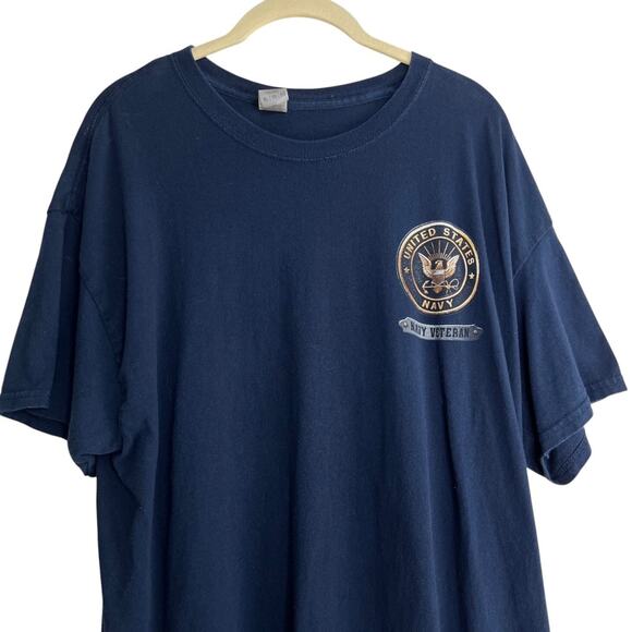 US Navy Veteran T-Shirt Mens XL Blue Gildan Heavy Cotton Proud to Have Served - Picture 3 of 6